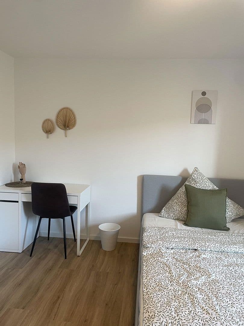 Prenájom bytu 15 m², München - Allach-Untermenzing, Bavorsko Prenájom bytu 15 m², München - Allach-Untermenzing, Bavorsko