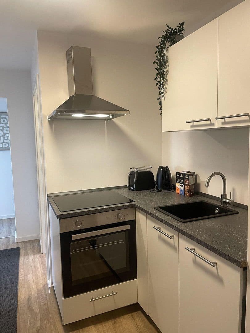 Prenájom bytu 15 m², München - Allach-Untermenzing, Bavorsko Prenájom bytu 15 m², München - Allach-Untermenzing, Bavorsko