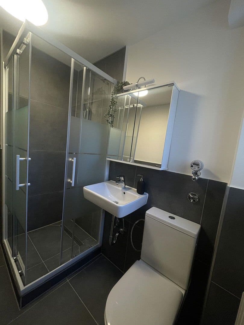 Prenájom bytu 15 m², München - Allach-Untermenzing, Bavorsko Prenájom bytu 15 m², München - Allach-Untermenzing, Bavorsko