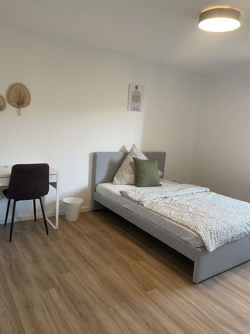 Prenájom bytu 15 m², München - Allach-Untermenzing, Bavorsko Prenájom bytu 15 m², München - Allach-Untermenzing, Bavorsko