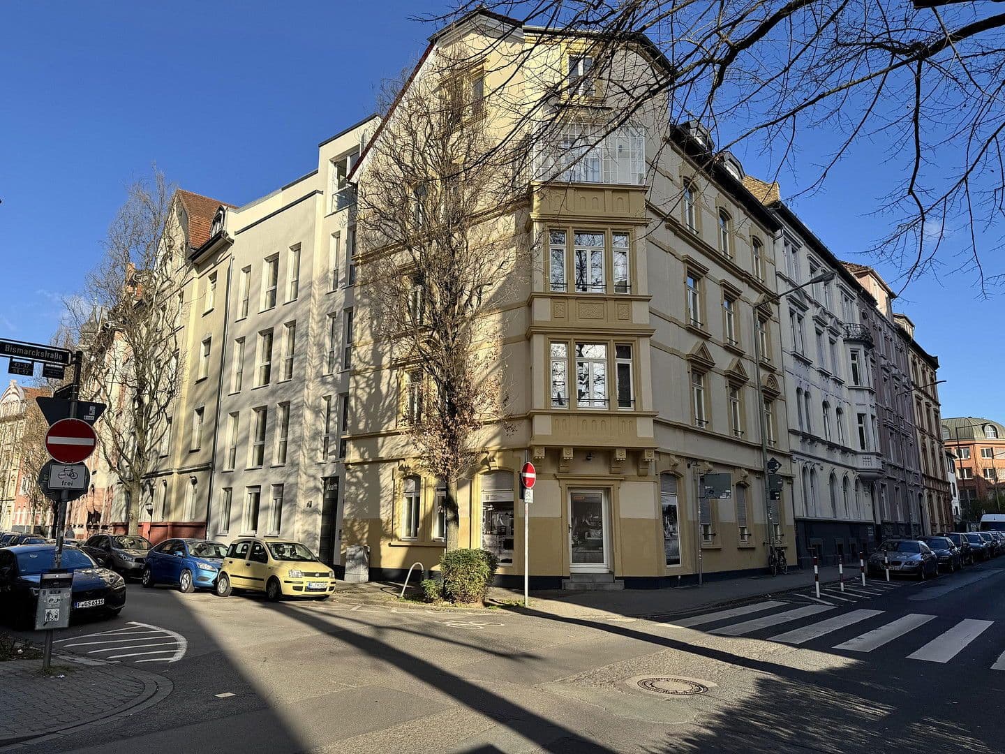 Prenájom bytu 3-izbový 69 m², Krafftstr. 1, Offenbach, Hesensko Prenájom bytu 3-izbový 69 m², Krafftstr. 1, Offenbach, Hesensko