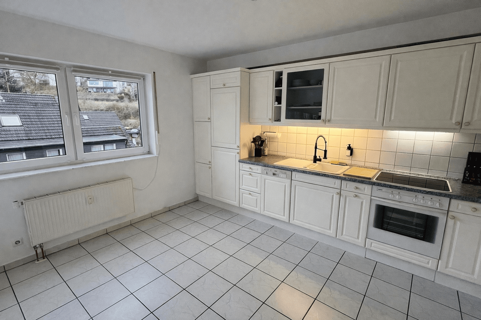 Prenájom bytu 2-izbový 71 m², Hohlerstraße 18B, Gummersbach, Severné Porýnie - Westfálsko Prenájom bytu 2-izbový 71 m², Hohlerstraße 18B, Gummersbach, Severné Porýnie - Westfálsko