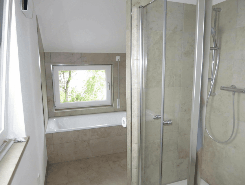 Predaj domu 144 m², pozemek 300 m², Großmehring, Bavorsko Predaj domu 144 m², pozemek 300 m², Großmehring, Bavorsko