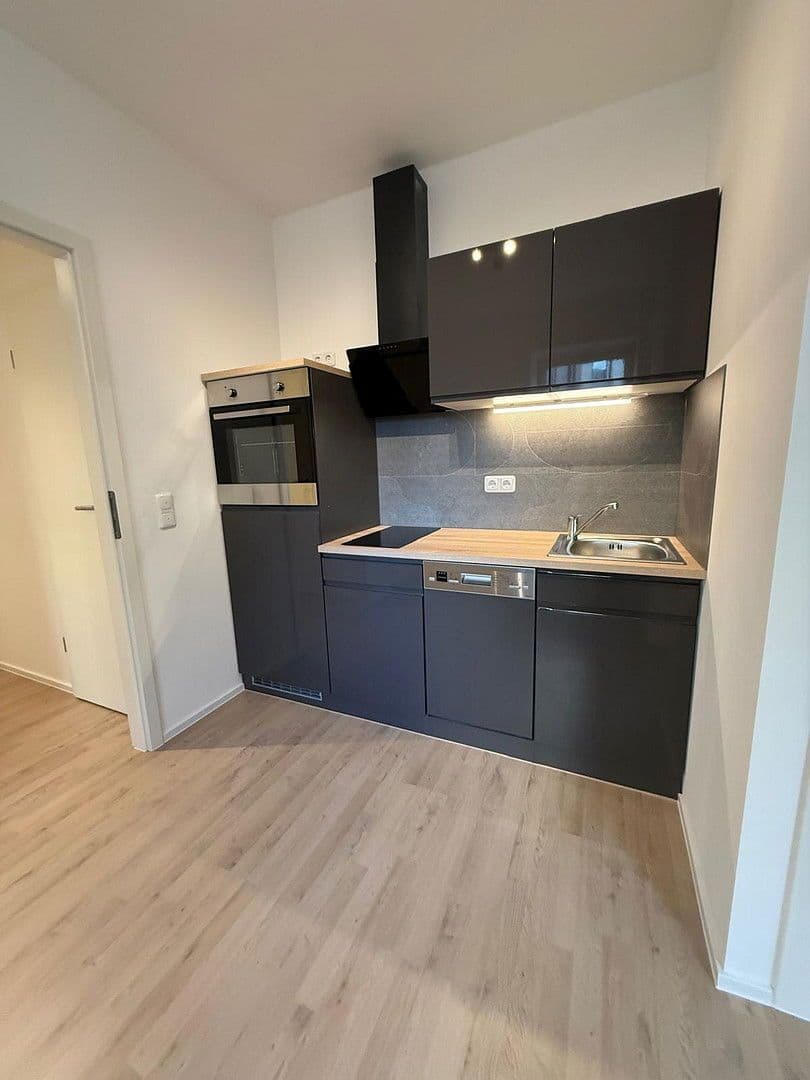 Prenájom bytu 1-izbový 40 m², Heinrichstr., Fulda, Hesensko Prenájom bytu 1-izbový 40 m², Heinrichstr., Fulda, Hesensko