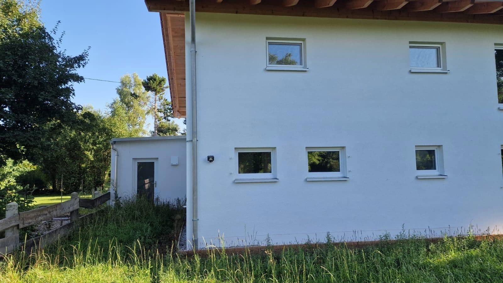 Predaj domu 230 m², pozemek 640 m², Am Lech 1 1/2, Unterdießen, Bavorsko Predaj domu 230 m², pozemek 640 m², Am Lech 1 1/2, Unterdießen, Bavorsko