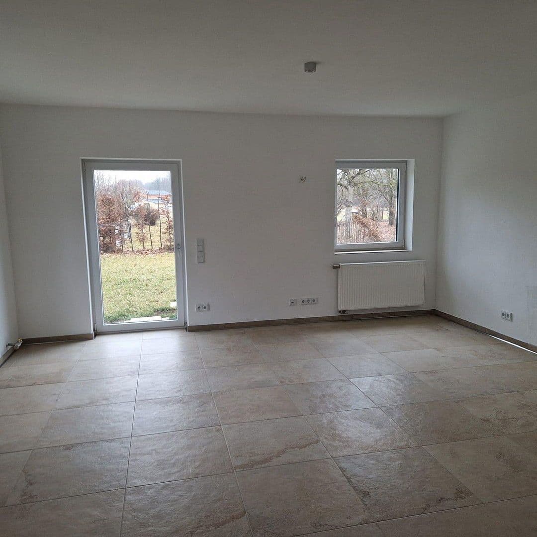 Predaj domu 230 m², pozemek 640 m², Am Lech 1 1/2, Unterdießen, Bavorsko Predaj domu 230 m², pozemek 640 m², Am Lech 1 1/2, Unterdießen, Bavorsko