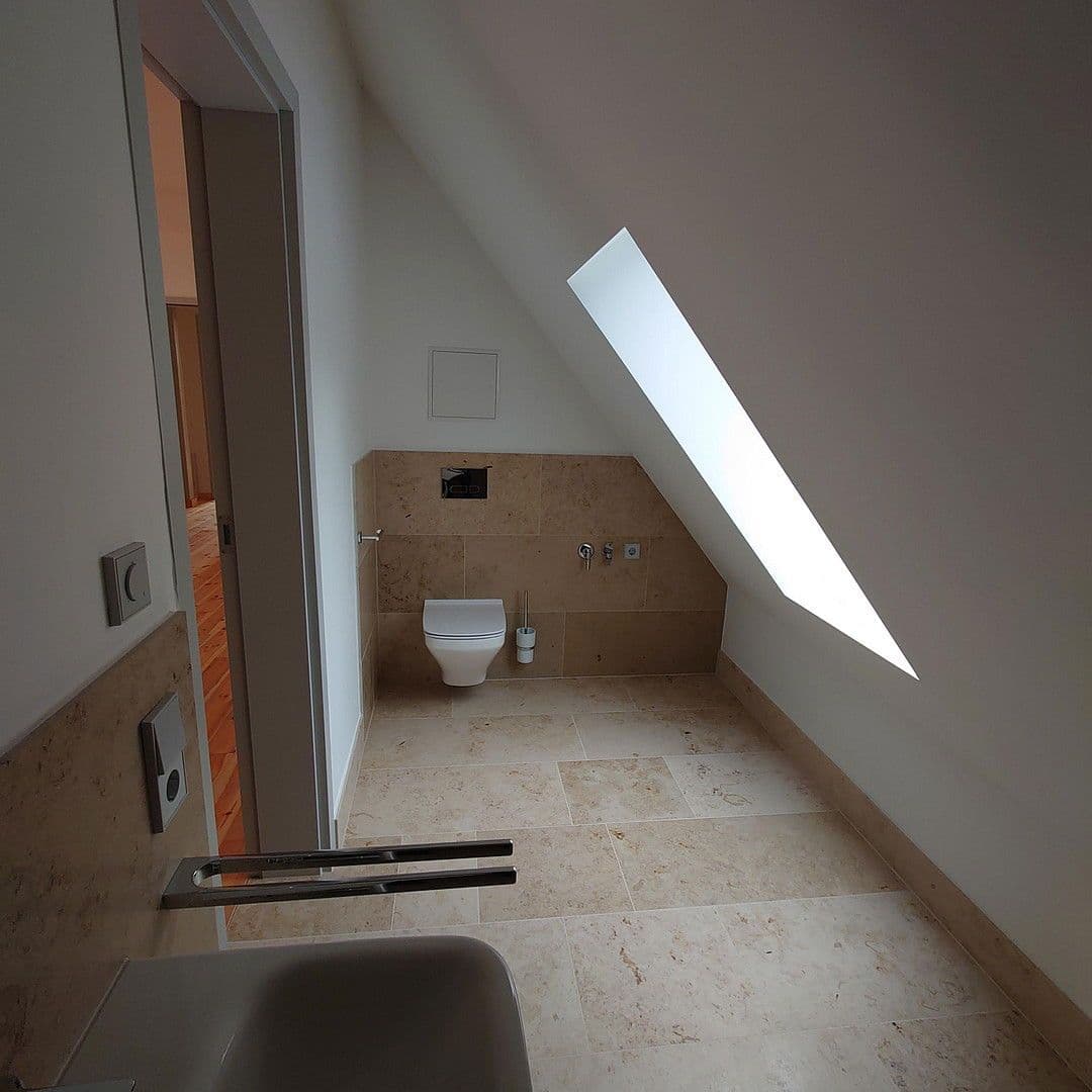 Prenájom bytu 4-izbový 107 m², Berliner Str. 27, Buckow, Brandenbursko Prenájom bytu 4-izbový 107 m², Berliner Str. 27, Buckow, Brandenbursko