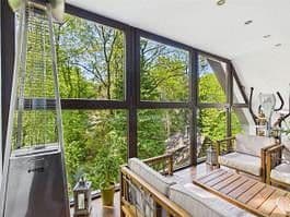 Prenájom bytu 4-izbový 150 m², Hamburg, Hamburg Prenájom bytu 4-izbový 150 m², Hamburg, Hamburg