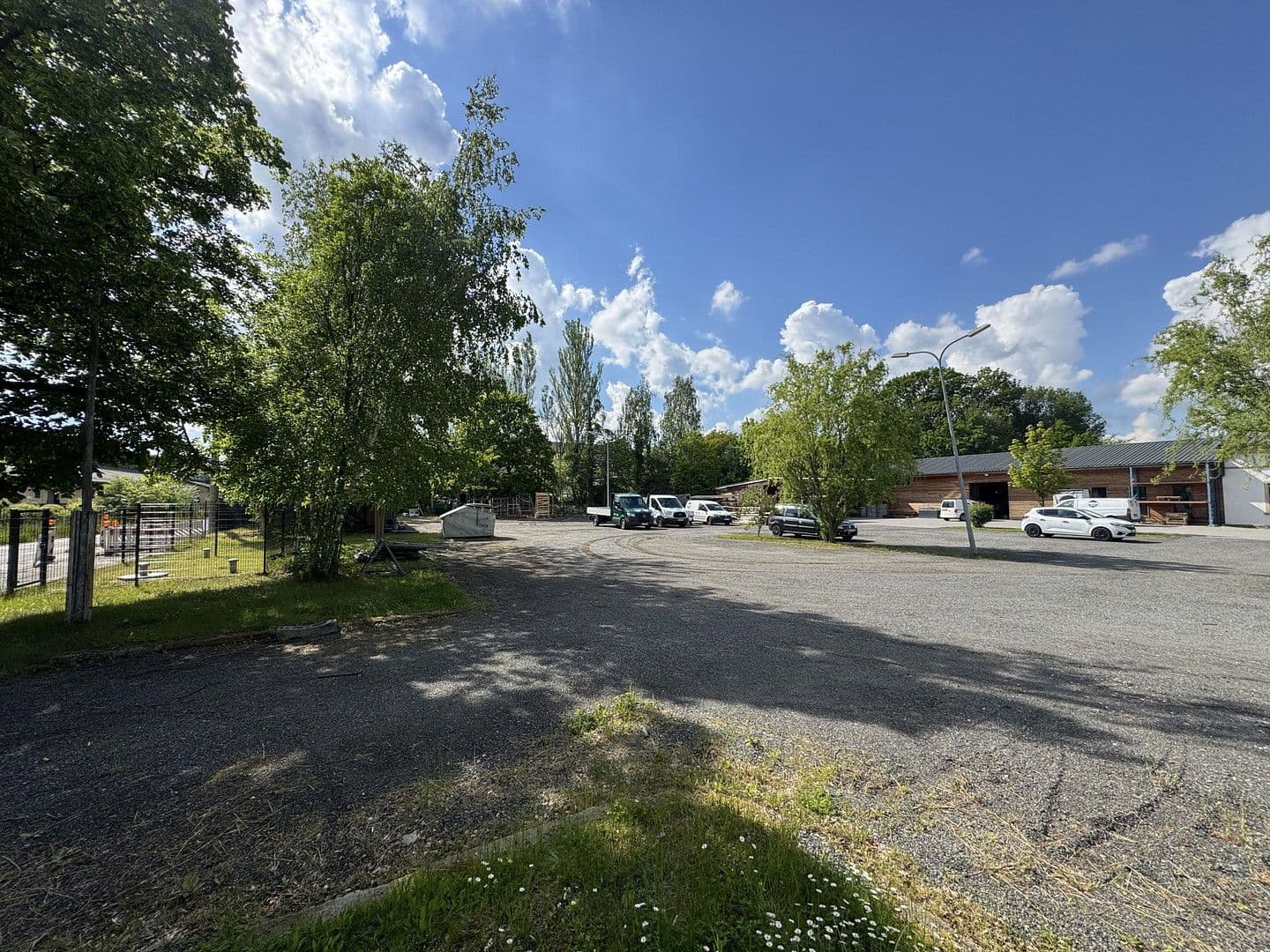 Prenájom nebytového priestoru 6.000 m², Löbauer Str. 1a, Žitava, Sasko Prenájom nebytového priestoru 6.000 m², Löbauer Str. 1a, Žitava, Sasko