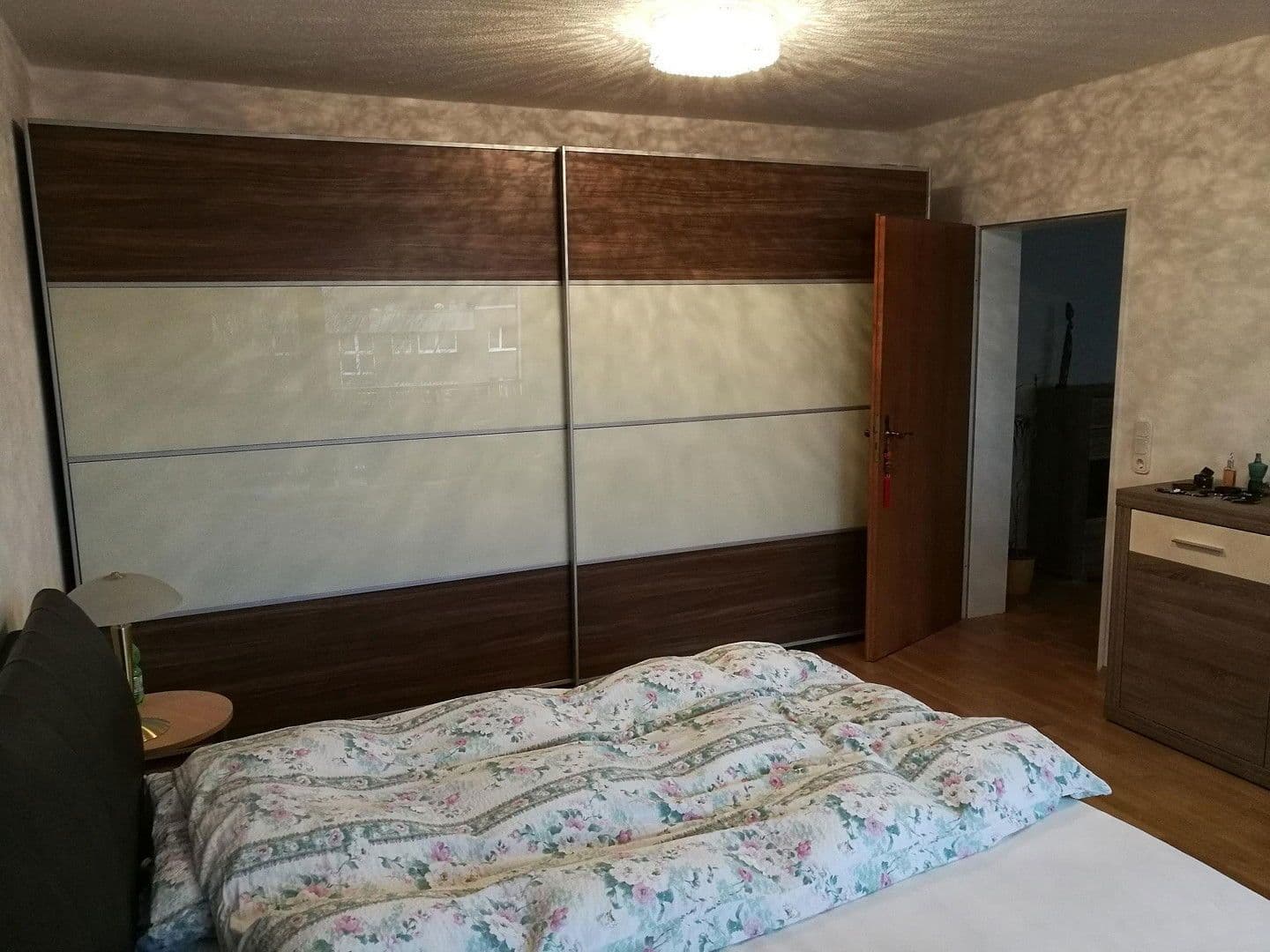 Prenájom bytu 3-izbový 123 m², Elberferlderstr. 103, Hilden, Severné Porýnie - Westfálsko Prenájom bytu 3-izbový 123 m², Elberferlderstr. 103, Hilden, Severné Porýnie - Westfálsko