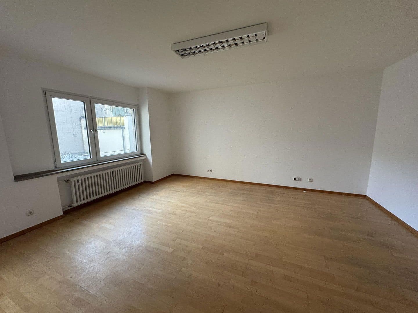 Prenájom kancelárie 97 m², Marspfortengasse 6, Köln, Severné Porýnie - Westfálsko Prenájom kancelárie 97 m², Marspfortengasse 6, Köln, Severné Porýnie - Westfálsko