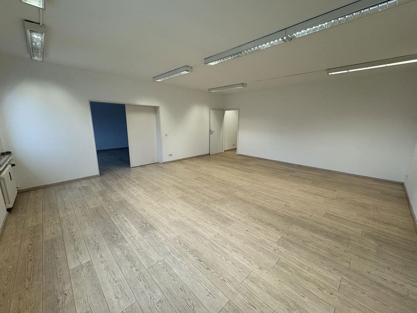 Prenájom kancelárie 90 m², Marspfortengasse 6, Köln, Severné Porýnie - Westfálsko Prenájom kancelárie 90 m², Marspfortengasse 6, Köln, Severné Porýnie - Westfálsko