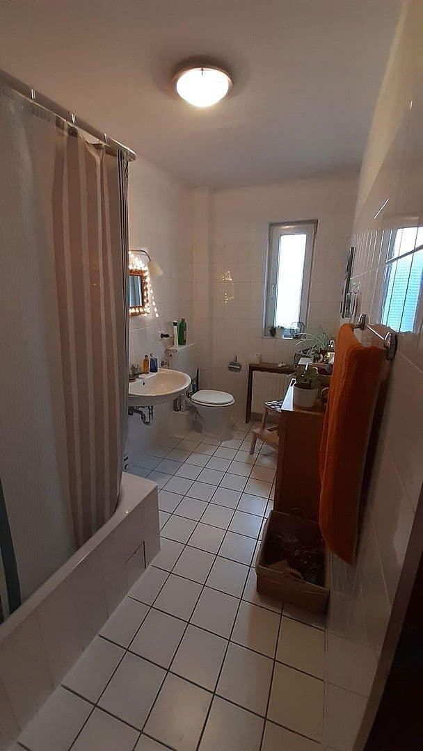 Prenájom bytu 1-izbový 46 m², Bremen, Brémy Prenájom bytu 1-izbový 46 m², Bremen, Brémy