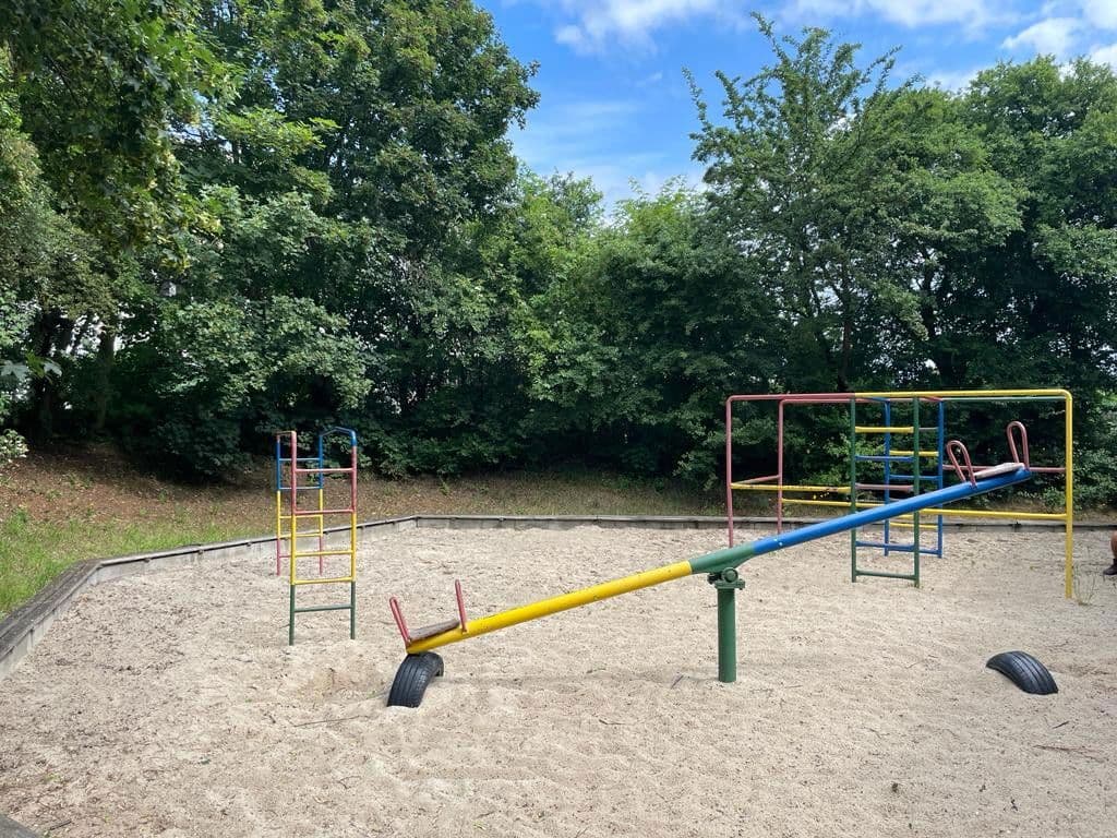 Prenájom bytu 5-izbový 100 m², Nordring 6, 02899 Ostritz, Ostritz, Sasko Prenájom bytu 5-izbový 100 m², Nordring 6, 02899 Ostritz, Ostritz, Sasko