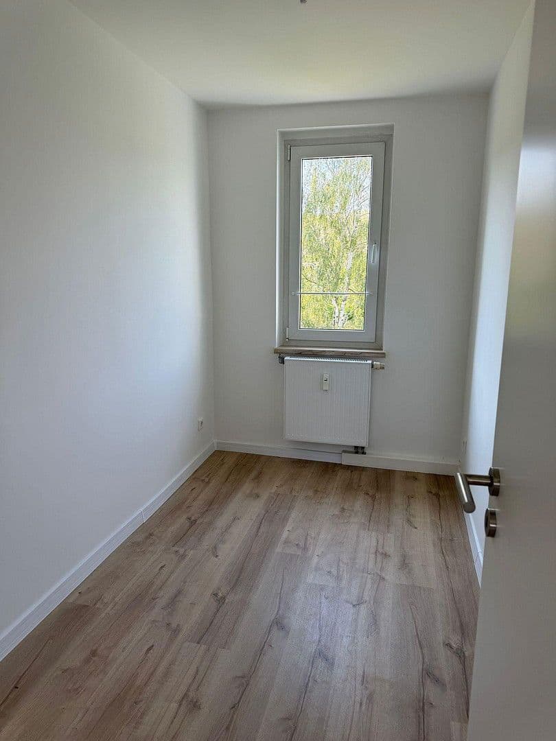 Prenájom bytu 5-izbový 100 m², Nordring 6, 02899 Ostritz, Ostritz, Sasko Prenájom bytu 5-izbový 100 m², Nordring 6, 02899 Ostritz, Ostritz, Sasko