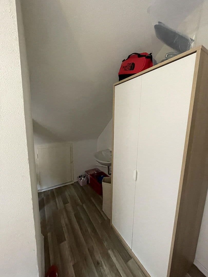 Predaj bytu 5-izbový 72 m², Stuttgart, Bádensko-Wurttembersko Predaj bytu 5-izbový 72 m², Stuttgart, Bádensko-Wurttembersko