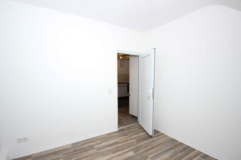 Predaj bytu 5-izbový 72 m², Stuttgart, Bádensko-Wurttembersko Predaj bytu 5-izbový 72 m², Stuttgart, Bádensko-Wurttembersko
