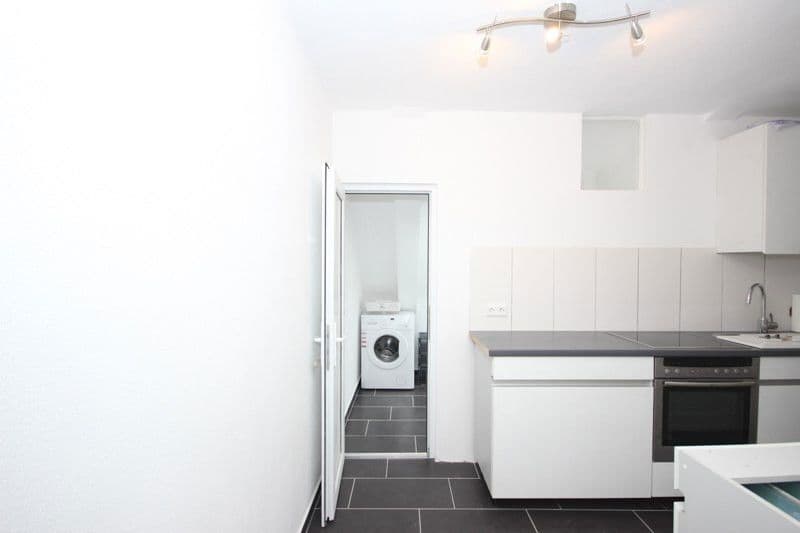 Predaj bytu 5-izbový 72 m², Stuttgart, Bádensko-Wurttembersko Predaj bytu 5-izbový 72 m², Stuttgart, Bádensko-Wurttembersko