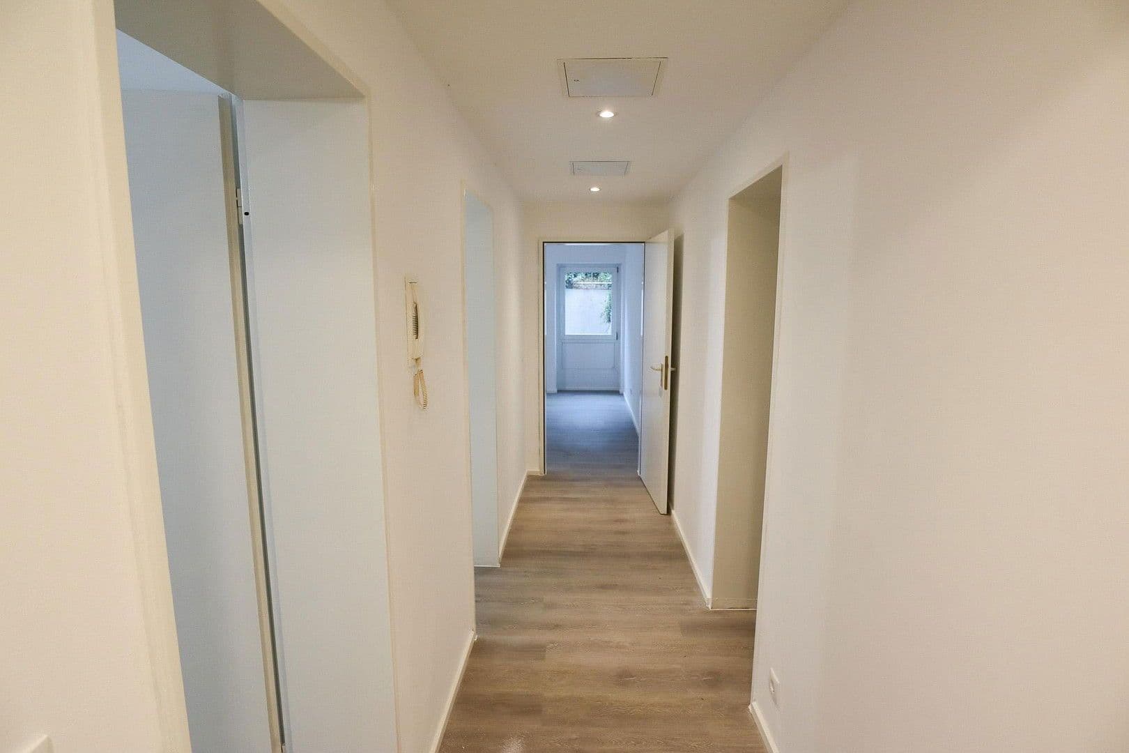 Prenájom bytu 2-izbový 64 m², Straße am See 17, Wandlitz, Brandenbursko Prenájom bytu 2-izbový 64 m², Straße am See 17, Wandlitz, Brandenbursko