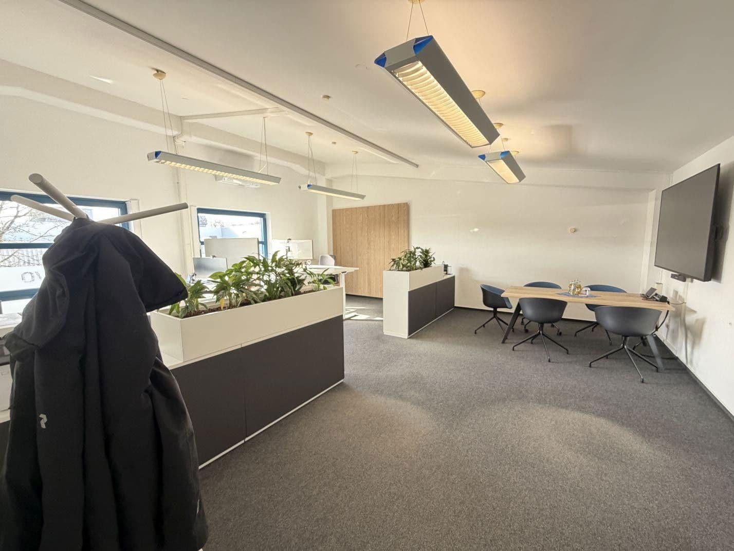 Prenájom kancelárie 192 m², Leverkusen, Severné Porýnie - Westfálsko Prenájom kancelárie 192 m², Leverkusen, Severné Porýnie - Westfálsko