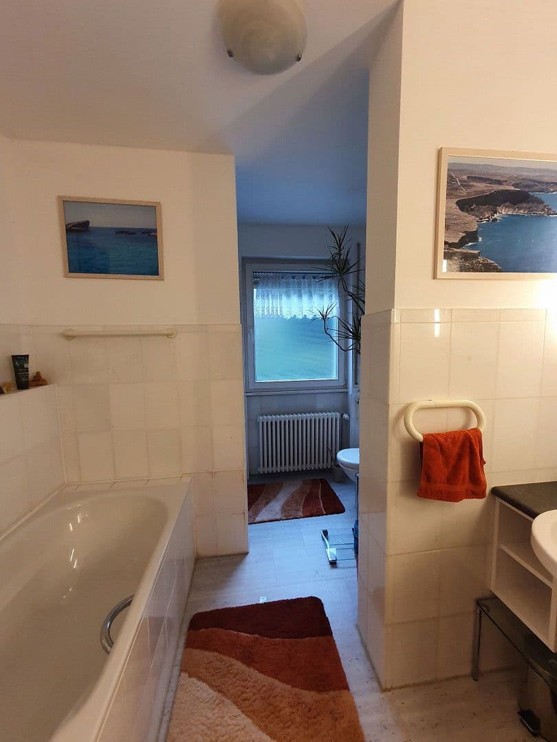 Predaj bytu 2-izbový 99 m², Frankfurt, Hesensko Predaj bytu 2-izbový 99 m², Frankfurt, Hesensko