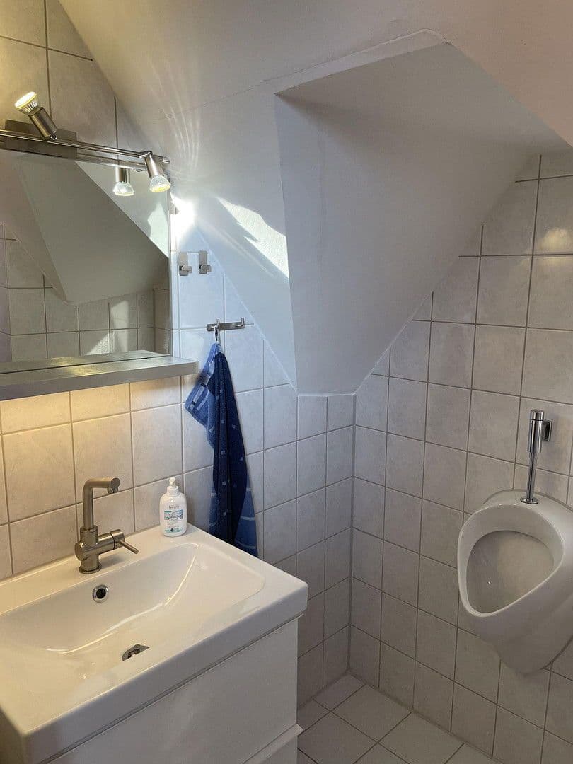 Prenájom bytu 3-izbový 78 m², Hauptstrasse 22, Herrenberg, Bádensko-Wurttembersko Prenájom bytu 3-izbový 78 m², Hauptstrasse 22, Herrenberg, Bádensko-Wurttembersko