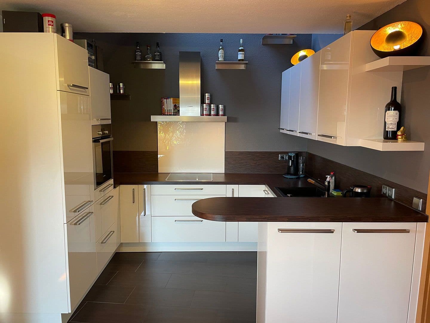 Prenájom bytu 3-izbový 78 m², Hauptstrasse 22, Herrenberg, Bádensko-Wurttembersko Prenájom bytu 3-izbový 78 m², Hauptstrasse 22, Herrenberg, Bádensko-Wurttembersko