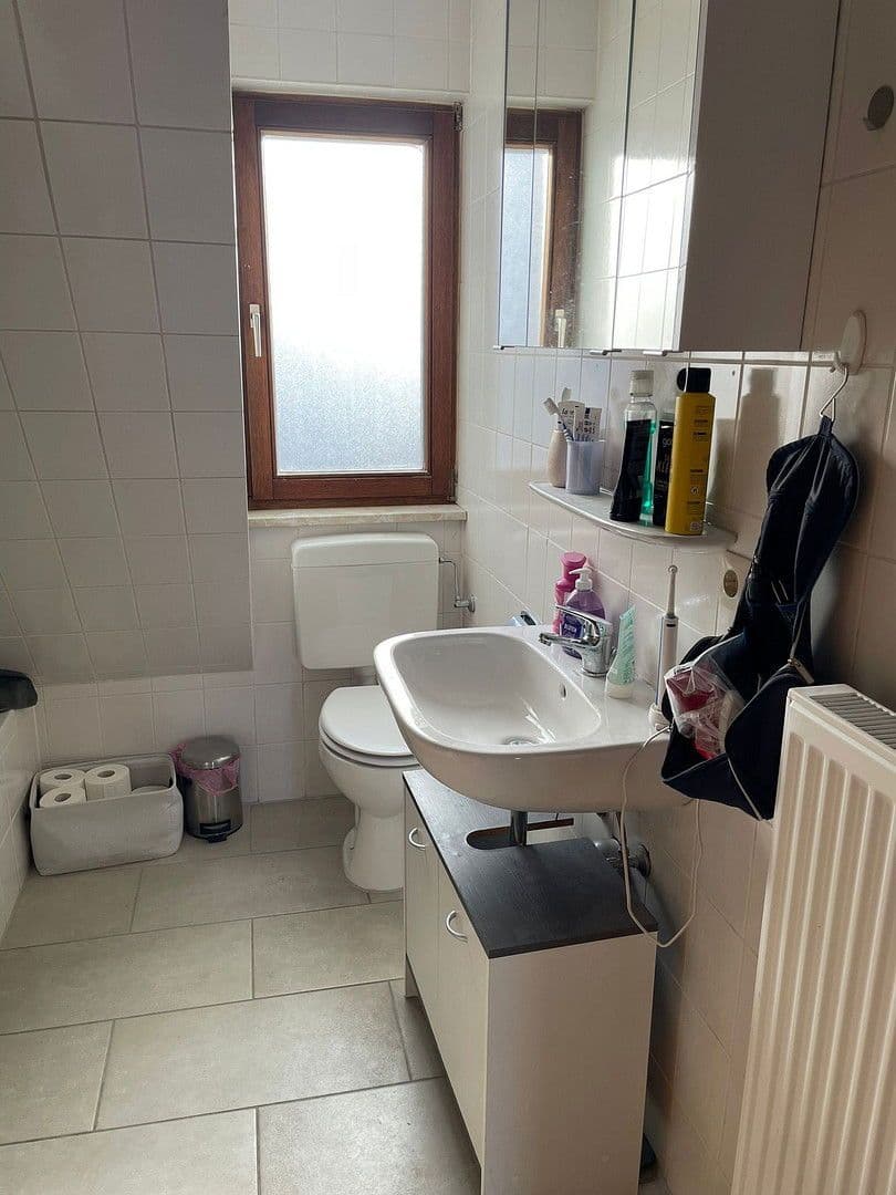 Prenájom bytu 114 m², Bingen, Bádensko-Wurttembersko Prenájom bytu 114 m², Bingen, Bádensko-Wurttembersko