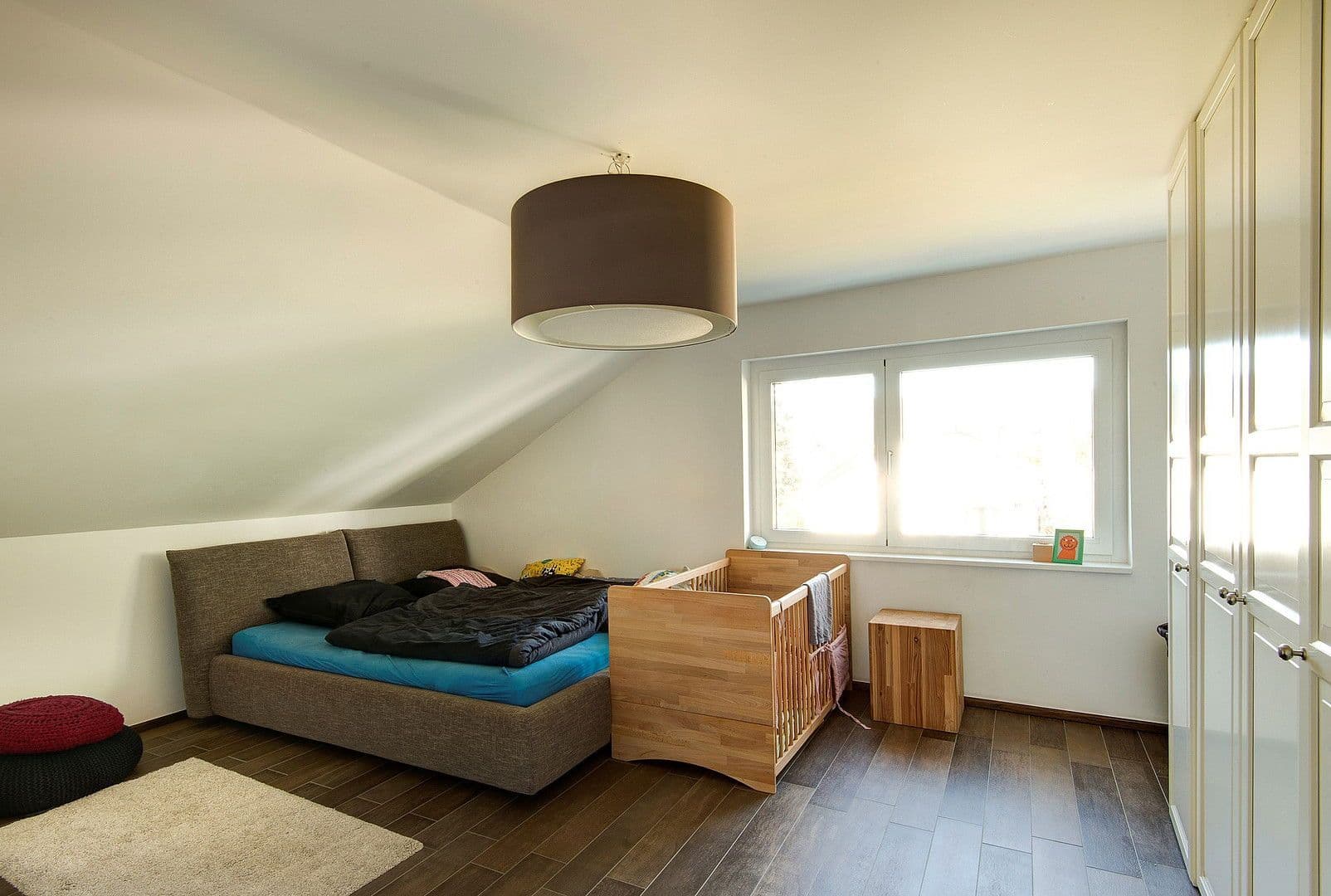 Prenájom domu 326 m², pozemek 1.138 m², Bürgstadt, Bavorsko Prenájom domu 326 m², pozemek 1.138 m², Bürgstadt, Bavorsko