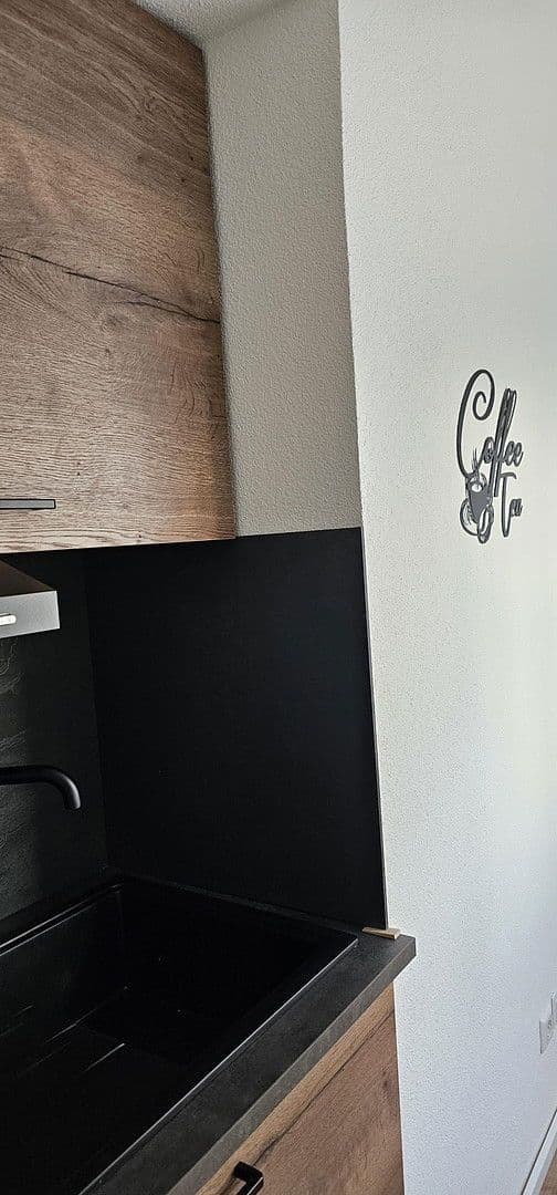 Prenájom bytu 1-izbový 24 m², Großbettlingen, Bádensko-Wurttembersko Prenájom bytu 1-izbový 24 m², Großbettlingen, Bádensko-Wurttembersko