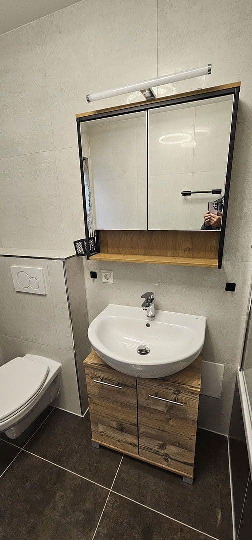 Prenájom bytu 1-izbový 24 m², Großbettlingen, Bádensko-Wurttembersko Prenájom bytu 1-izbový 24 m², Großbettlingen, Bádensko-Wurttembersko