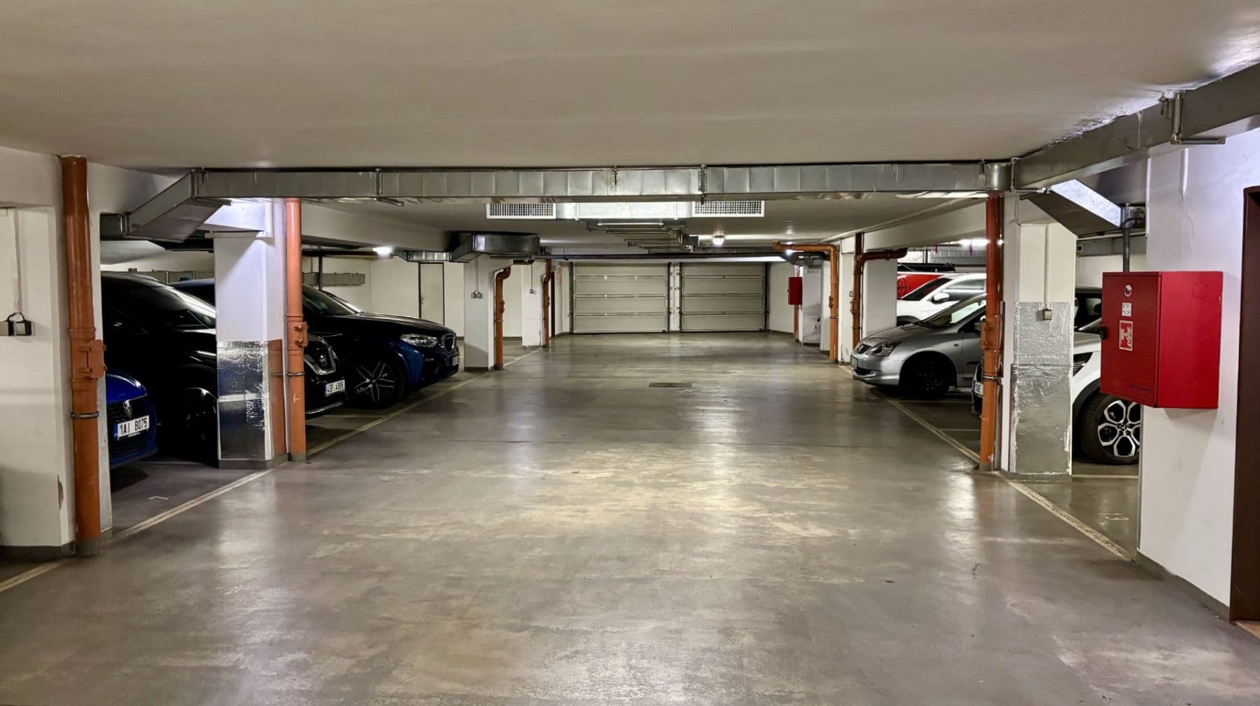 Prenájom garáže 22 m², Pitkovická, Praha, Praha Prenájom garáže 22 m², Pitkovická, Praha, Praha