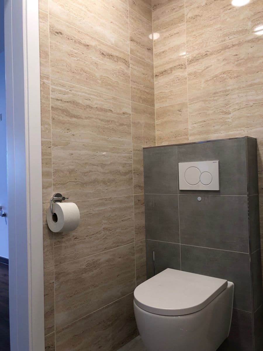 Prenájom kancelárie 47 m², Rešetkova, Nové Mesto, Bratislavský kraj Prenájom kancelárie 47 m², Rešetkova, Nové Mesto, Bratislavský kraj