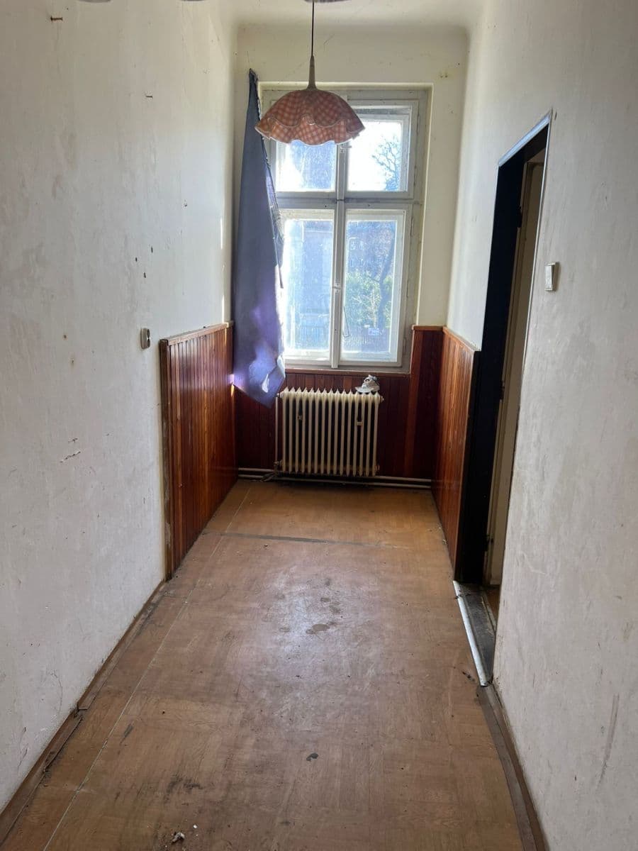 Prenájom nebytového priestoru 180 m², Dvorecká, Praha, Praha Prenájom nebytového priestoru 180 m², Dvorecká, Praha, Praha