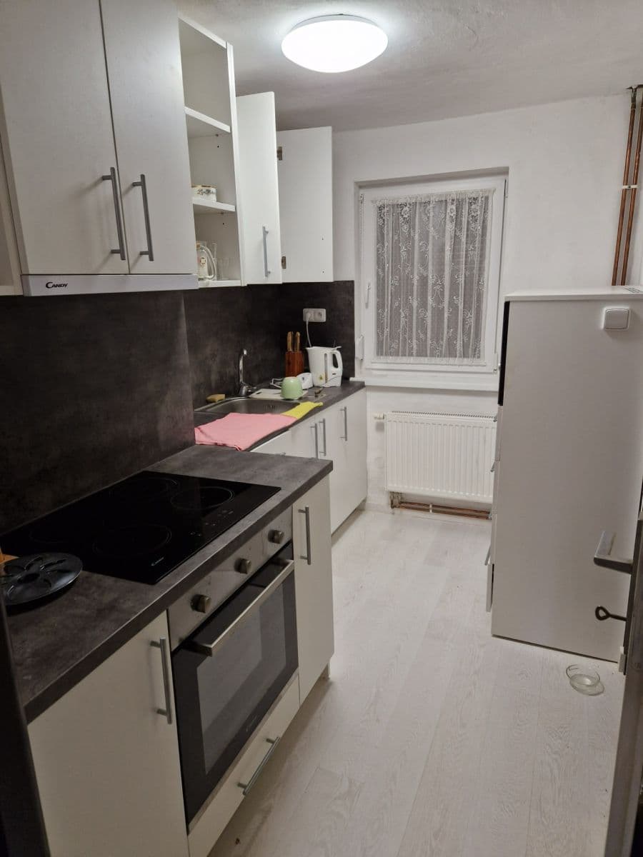 Predaj domu 210 m², pozemek 324 m², Perštejn, Ústecký kraj Predaj domu 210 m², pozemek 324 m², Perštejn, Ústecký kraj