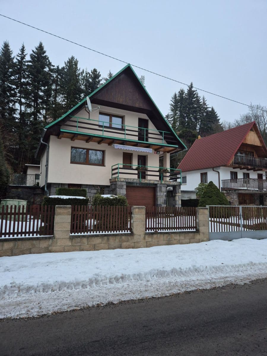 Predaj domu 210 m², pozemek 324 m², Perštejn, Ústecký kraj Predaj domu 210 m², pozemek 324 m², Perštejn, Ústecký kraj