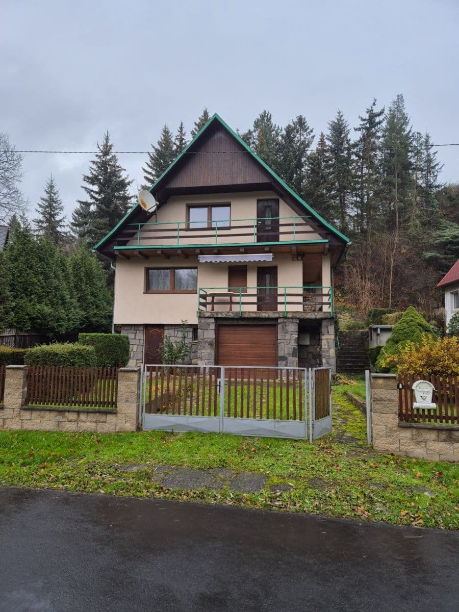 Predaj domu 210 m², pozemek 324 m², Perštejn, Ústecký kraj Predaj domu 210 m², pozemek 324 m², Perštejn, Ústecký kraj