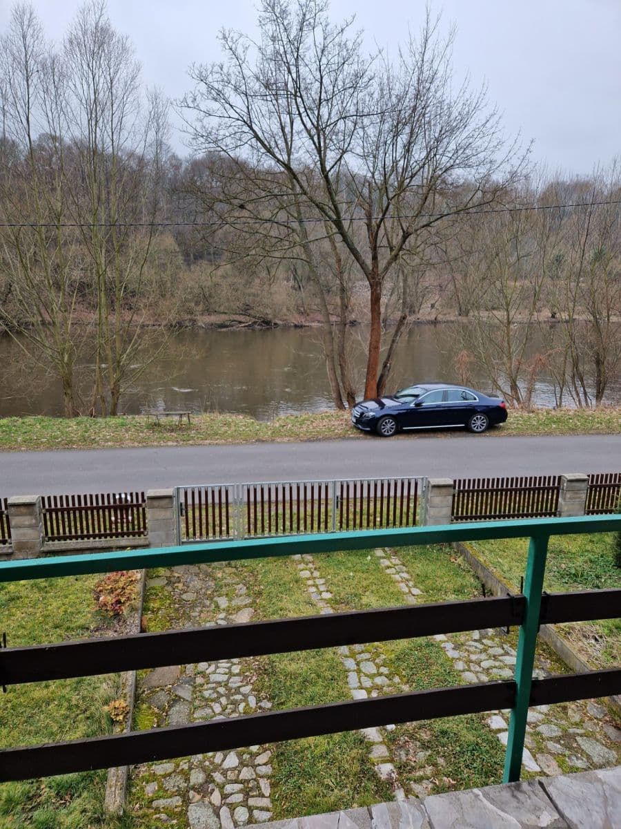 Predaj domu 210 m², pozemek 324 m², Perštejn, Ústecký kraj Predaj domu 210 m², pozemek 324 m², Perštejn, Ústecký kraj