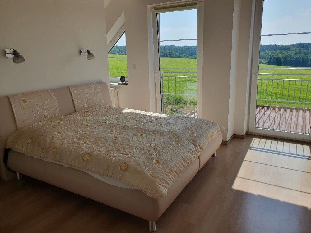 Predaj domu 248 m², pozemek 1.269 m², Radějovice, Středočeský kraj Predaj domu 248 m², pozemek 1.269 m², Radějovice, Středočeský kraj