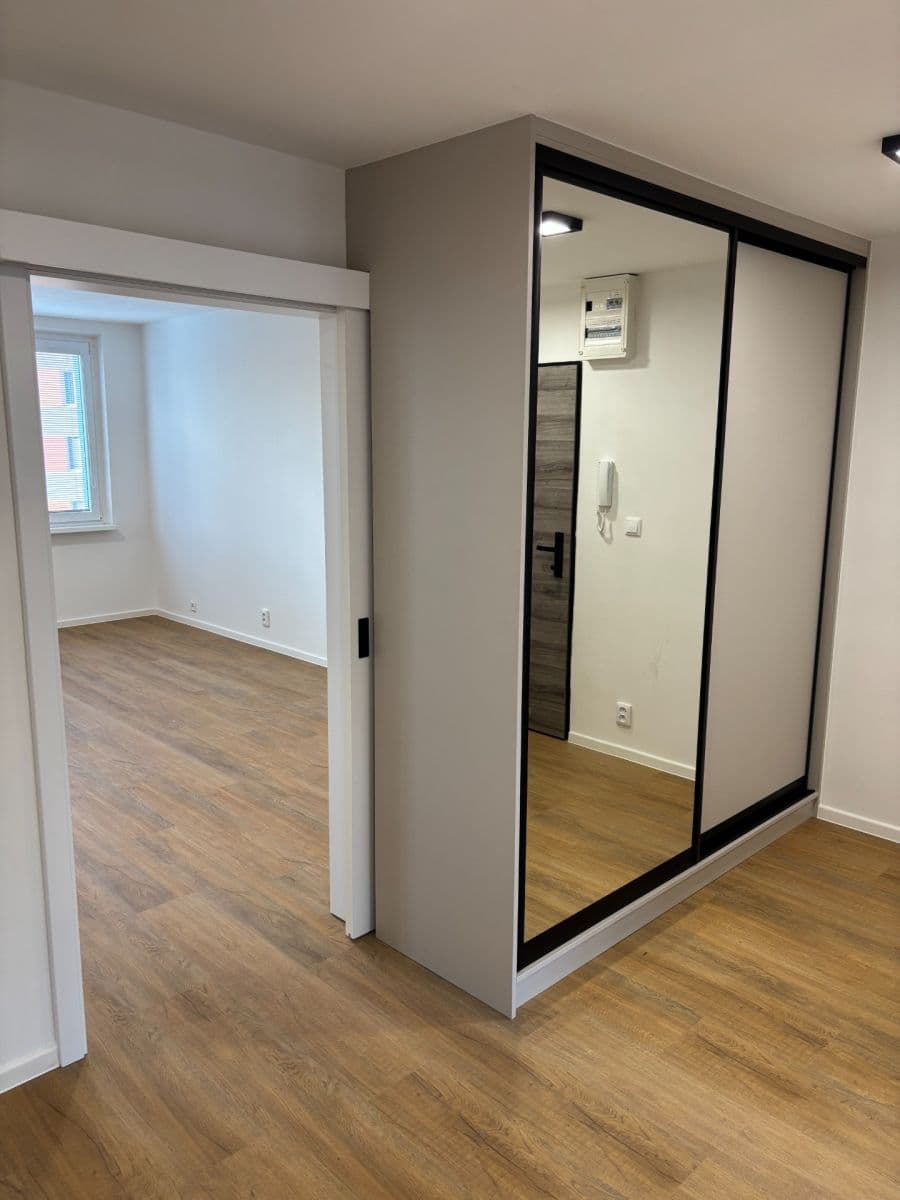 Predaj bytu 3-izbový 68 m², Na Výsluní, Litoměřice, Ústecký kraj Predaj bytu 3-izbový 68 m², Na Výsluní, Litoměřice, Ústecký kraj