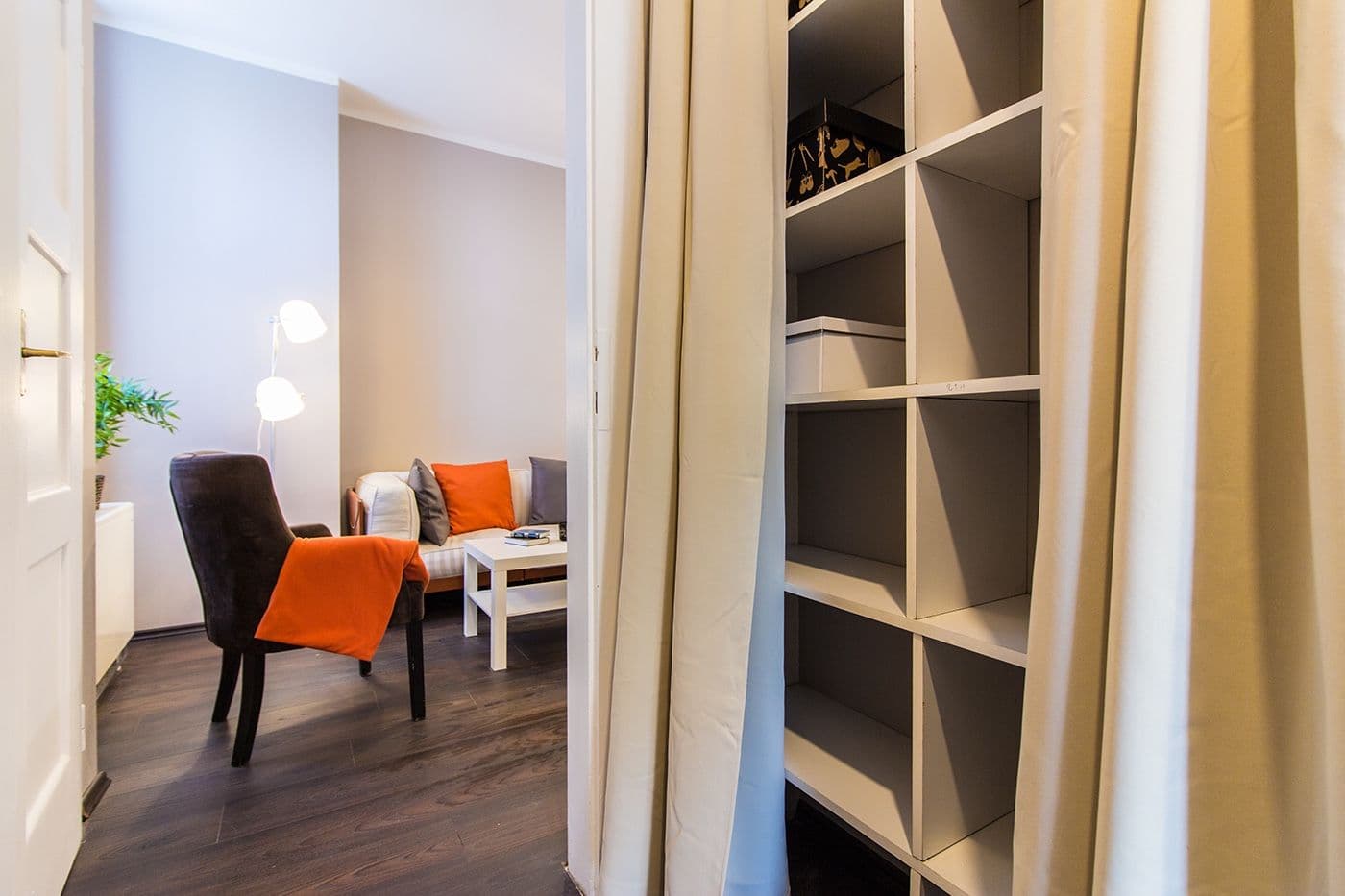 Prenájom bytu 2-izbový 30 m², Plynární, Praha, Praha Prenájom bytu 2-izbový 30 m², Plynární, Praha, Praha