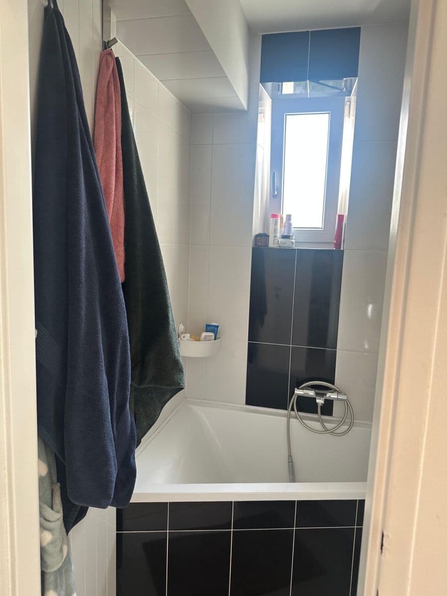 Prenájom bytu 2-izbový 51 m², Nové Mesto, Bratislavský kraj Prenájom bytu 2-izbový 51 m², Nové Mesto, Bratislavský kraj