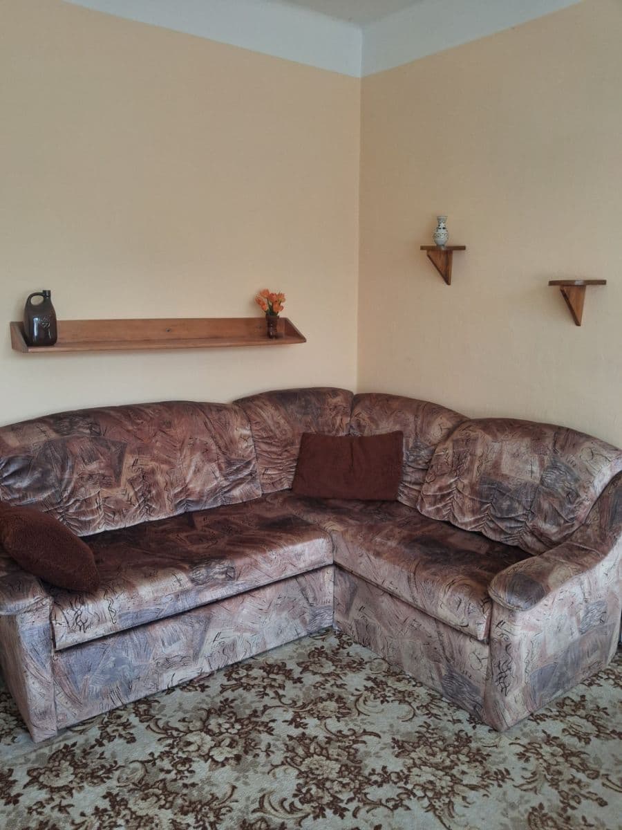 Prenájom bytu 2-izbový 90 m², Štychova, Praha, Praha Prenájom bytu 2-izbový 90 m², Štychova, Praha, Praha