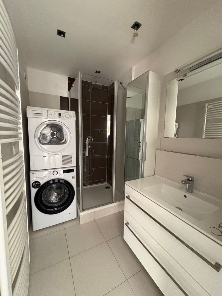 Prenájom bytu 3-izbový 82 m², Podlesí III, Zlín, Zlínský kraj Prenájom bytu 3-izbový 82 m², Podlesí III, Zlín, Zlínský kraj