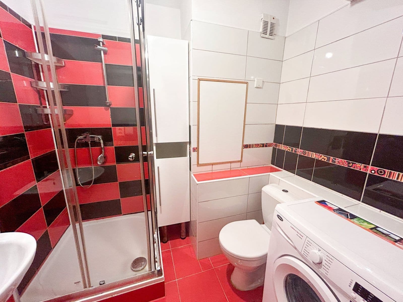 Prenájom bytu 2-izbový 40 m², Novodvorská, Praha, Praha Prenájom bytu 2-izbový 40 m², Novodvorská, Praha, Praha