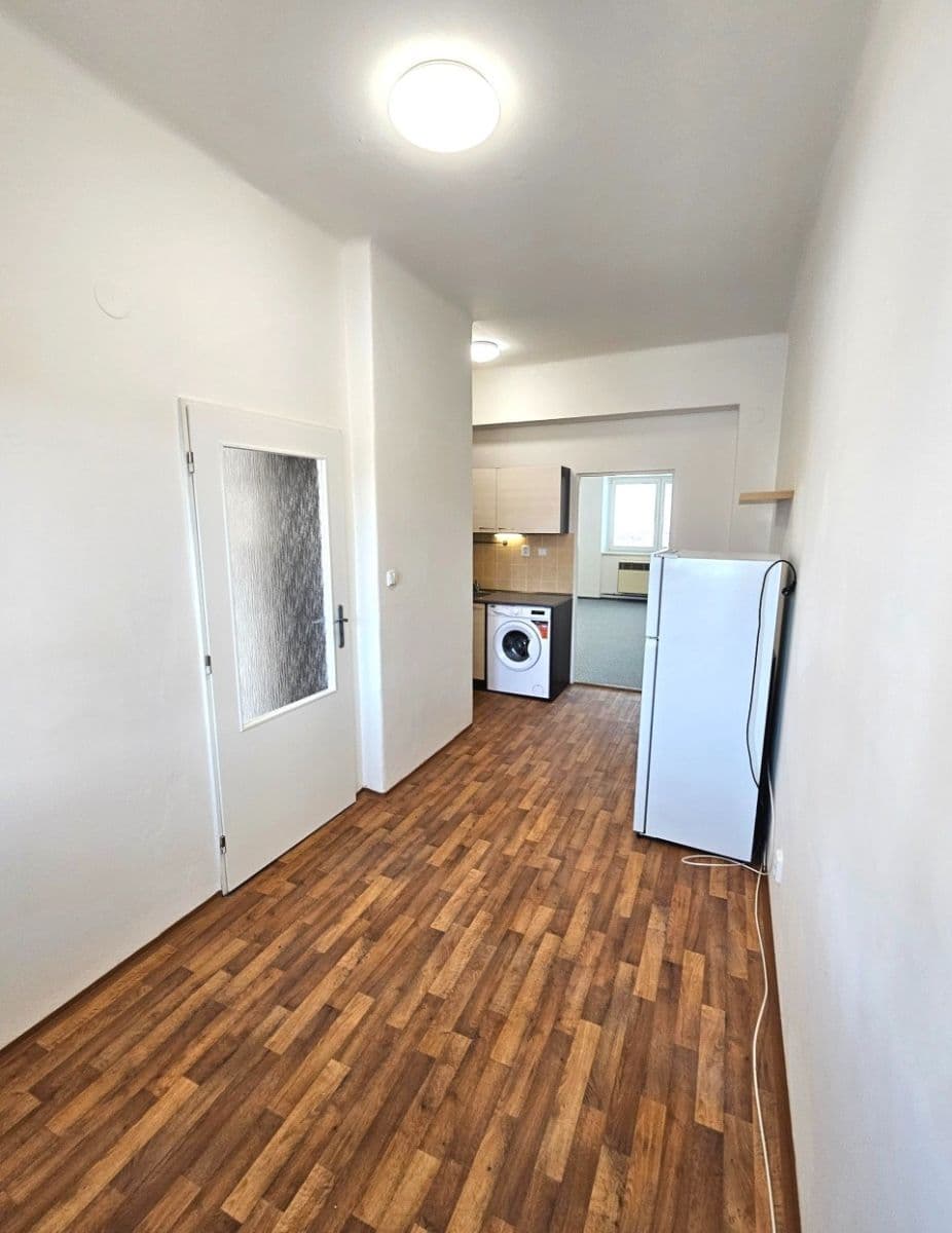Prenájom bytu 1-izbový 41 m², Staňkova, Brno, Jihomoravský kraj Prenájom bytu 1-izbový 41 m², Staňkova, Brno, Jihomoravský kraj