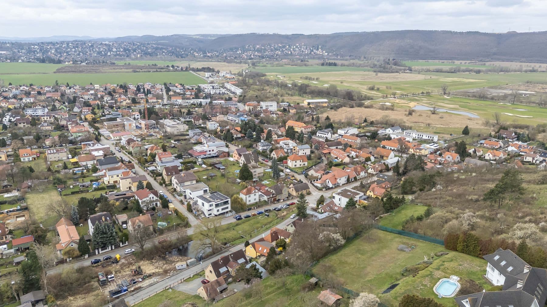 Predaj pozemku 736 m², U Lip, Praha, Praha Predaj pozemku 736 m², U Lip, Praha, Praha