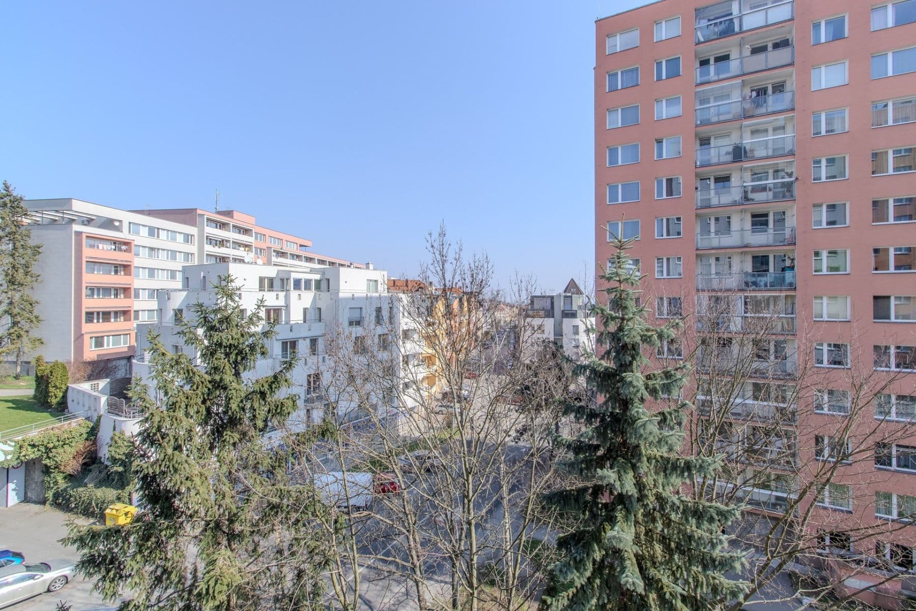 Prenájom bytu 3-izbový 54 m², Radimova, Praha, Praha Prenájom bytu 3-izbový 54 m², Radimova, Praha, Praha