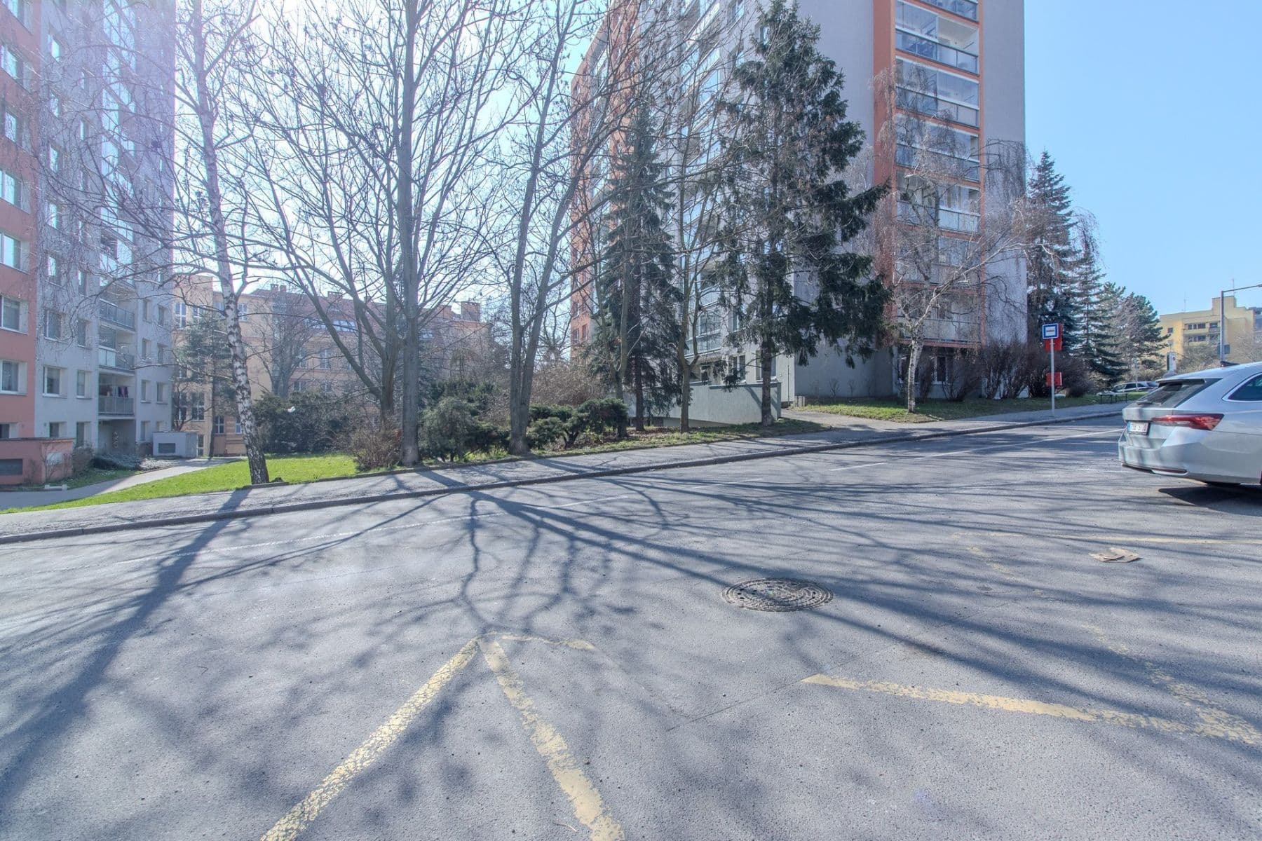 Prenájom bytu 3-izbový 54 m², Radimova, Praha, Praha Prenájom bytu 3-izbový 54 m², Radimova, Praha, Praha