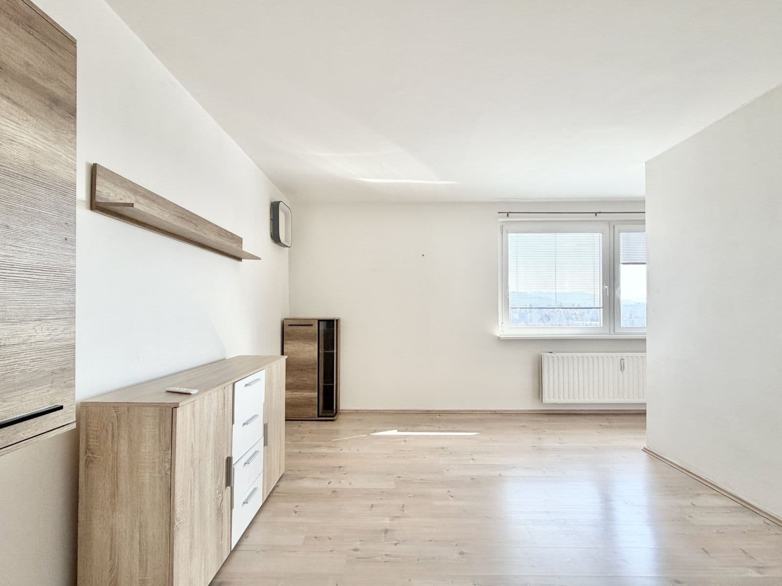 Predaj bytu 2-izbový 41 m², Bezová, Liberec, Liberecký kraj Predaj bytu 2-izbový 41 m², Bezová, Liberec, Liberecký kraj